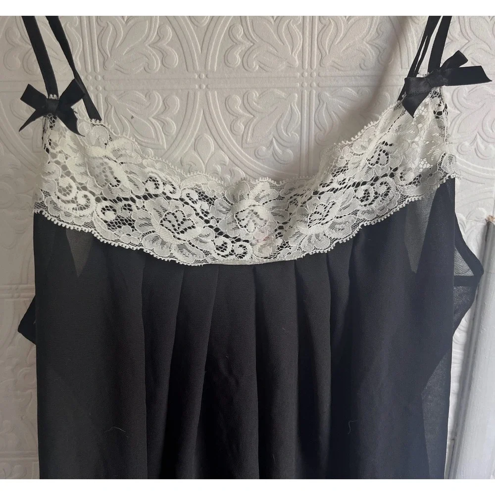 Gilligan & O'Malley black babydoll lingerie lace trim‎ bows size M sheer chiffon